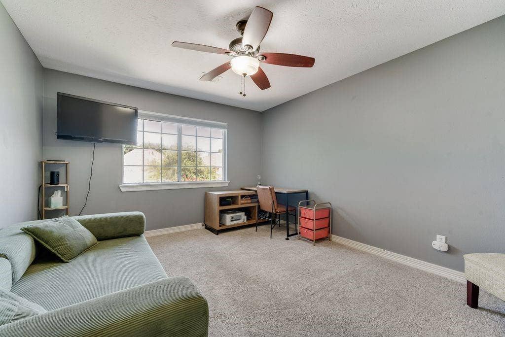 One of three secondary bedrooms, used by current homeowners as an office.