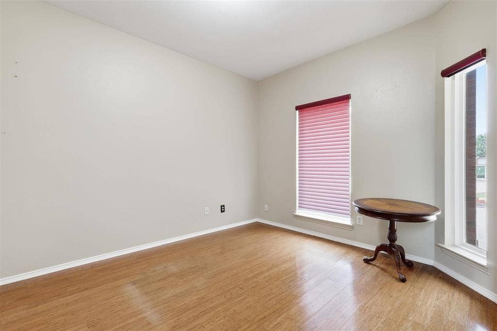 119 Dogwood Trail, Shady Shores, TX 76208 Flex room