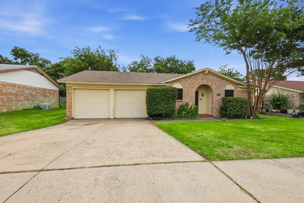 6540 Bernadine Drive, Watauga, TX 76148 6540 Bernadine Drive, Watauga, TX 76148