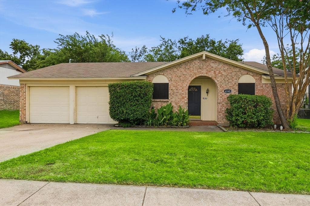 6540 Bernadine Drive, Watauga, TX 76148 6540 Bernadine Drive, Watauga, TX 76148