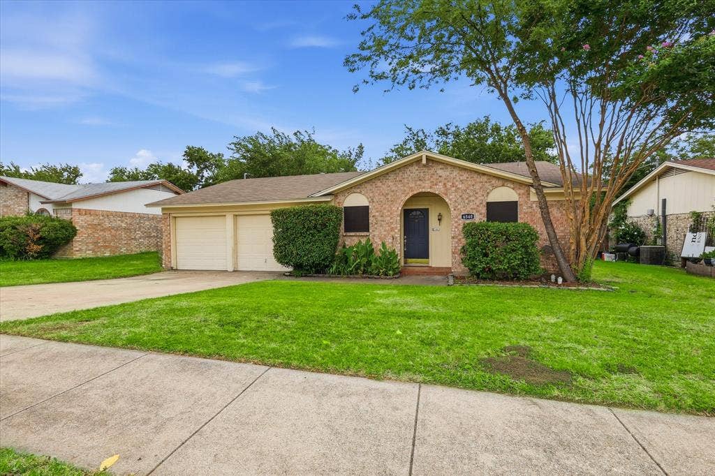 6540 Bernadine Drive, Watauga, TX 76148 6540 Bernadine Drive, Watauga, TX 76148