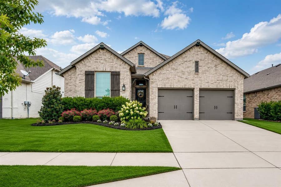 Property photo for 7409 Winterbloom Way, Fort Worth, TX