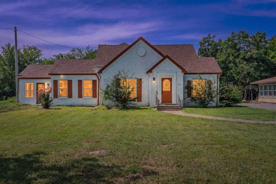 Property photo for 620 Forrester Street, Greenville, TX