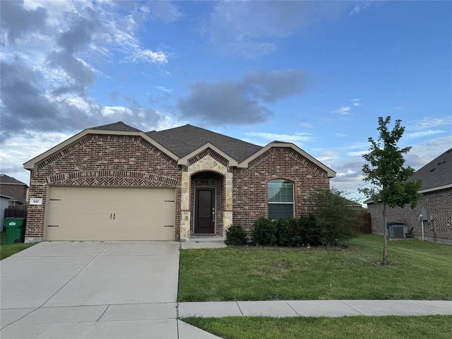 Property photo for 537 Robinson Way, Fate, TX