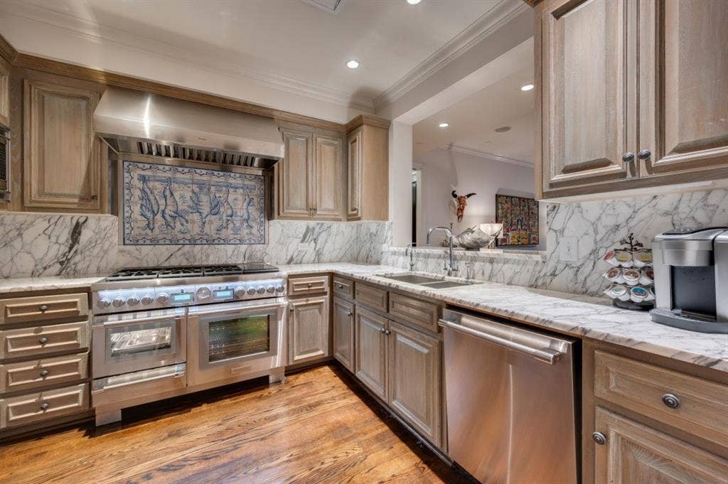 3505 Turtle Creek Boulevard, #11E, Dallas, TX 75219