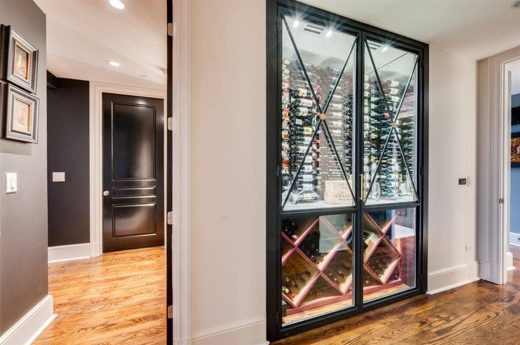 3505 Turtle Creek Boulevard, #11E, Dallas, TX 75219