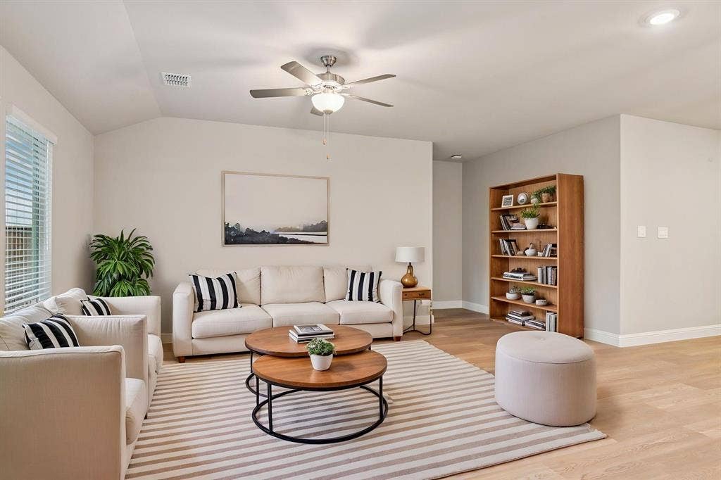 Photo is not of the actual home, but is an inspirational photo of builder’s model home and may depict options, furnishings, and/or decorator features that are not included.