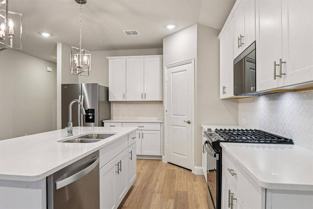 Photo is not of the actual home, but is an inspirational photo of builder’s model home and may depict options, furnishings, and/or decorator features that are not included.