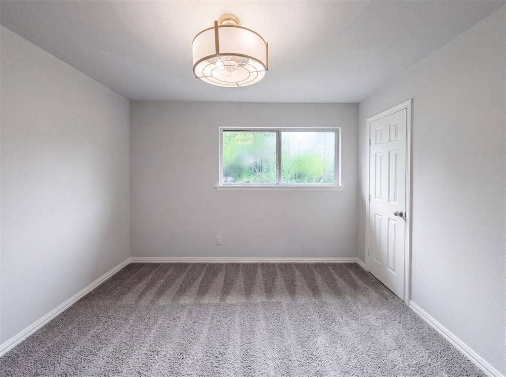 3308 Brookhaven Club Drive, Farmers Branch, TX 75234