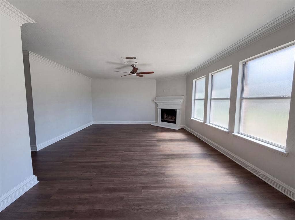 3940 Victory Court, Midlothian, TX 76065 3940 Victory Court, Midlothian, TX 76065