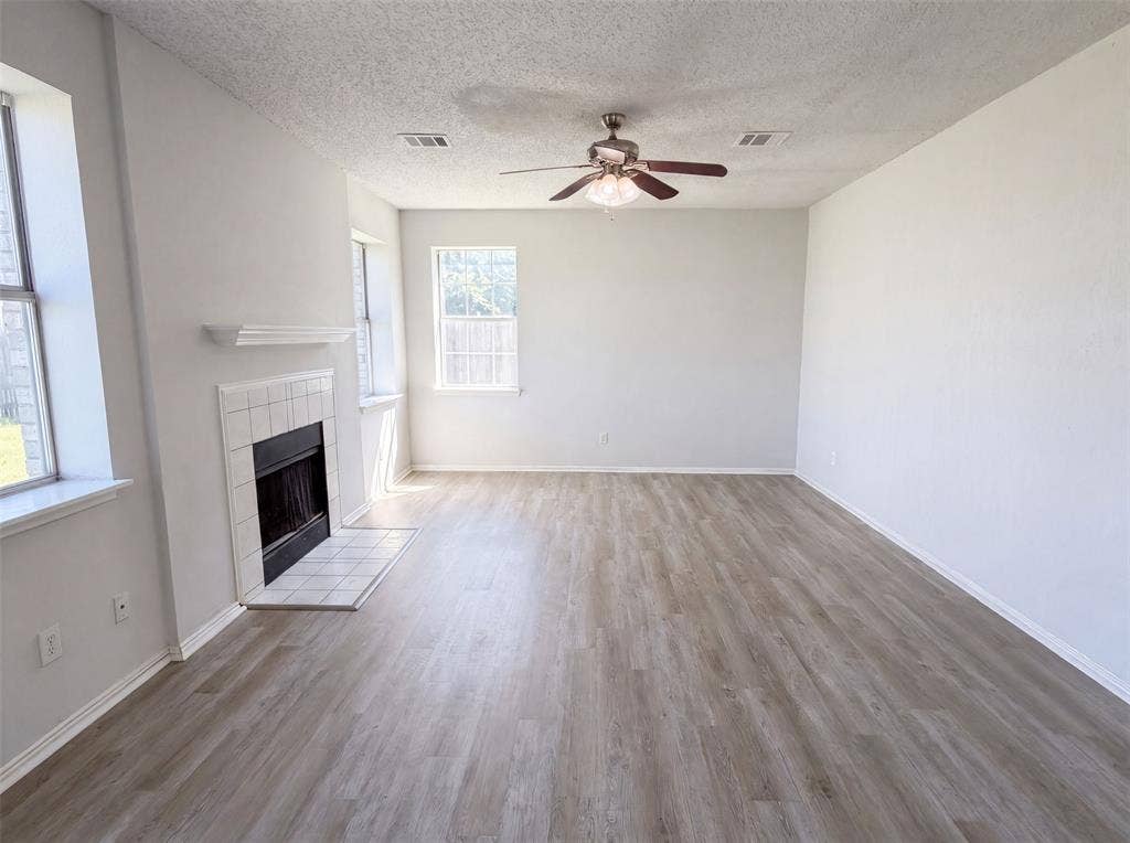 861 Pimernel Lane, Plano, TX 75075 861 Pimernel Lane, Plano, TX 75075