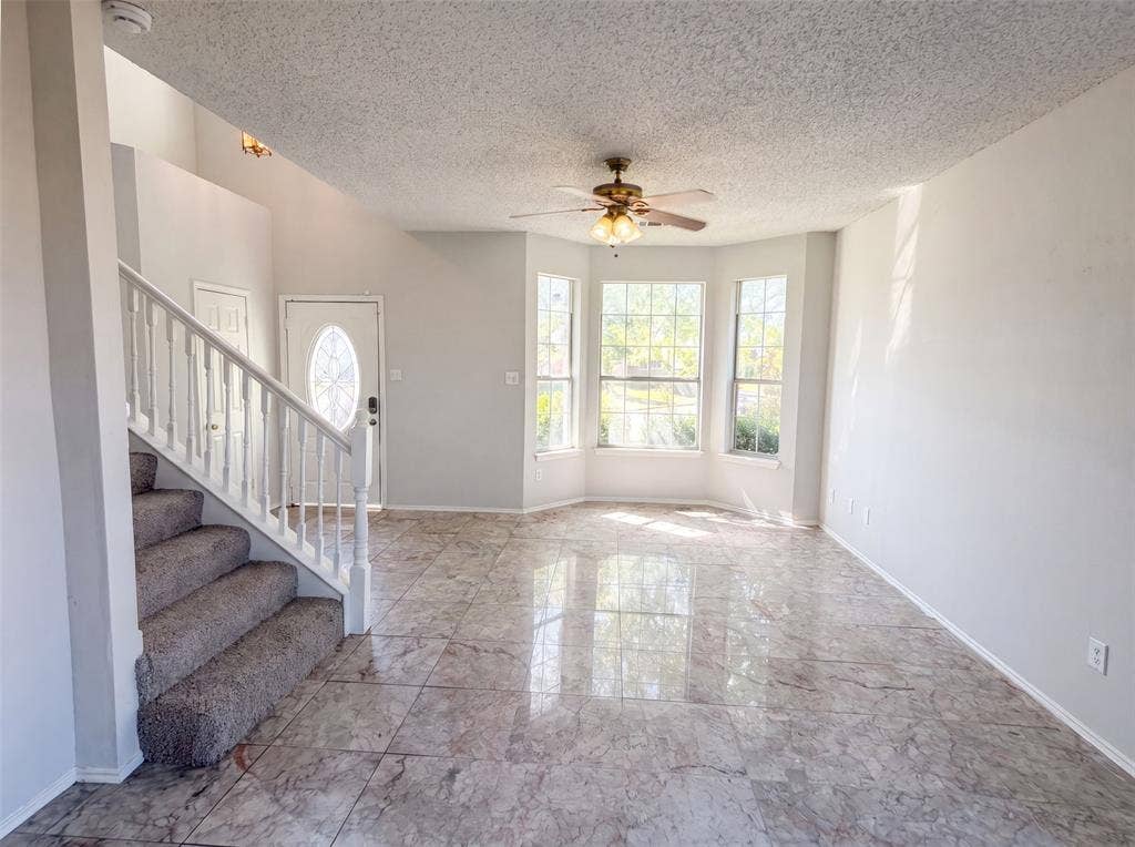 861 Pimernel Lane, Plano, TX 75075 861 Pimernel Lane, Plano, TX 75075