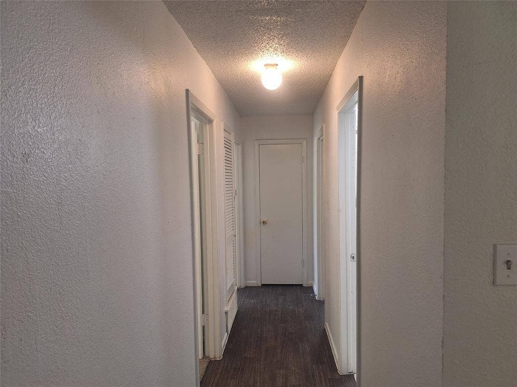 6005 Barry Drive, Watauga, TX 76148 6005 Barry Drive, Watauga, TX 76148