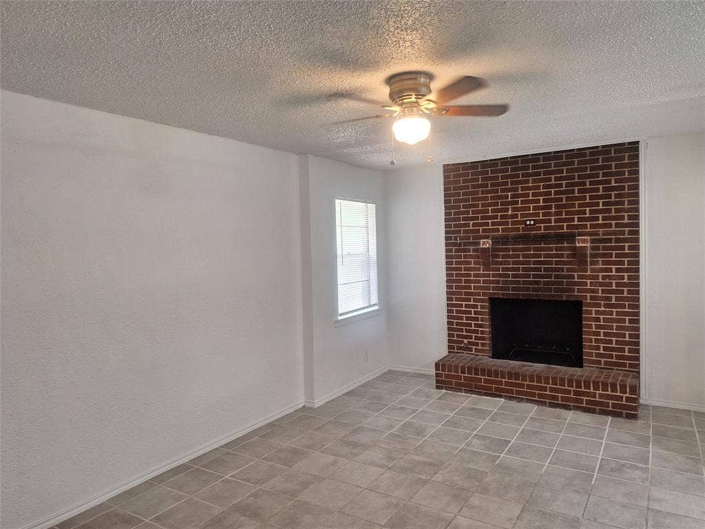 6005 Barry Drive, Watauga, TX 76148 6005 Barry Drive, Watauga, TX 76148