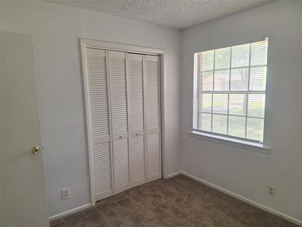 6005 Barry Drive, Watauga, TX 76148 6005 Barry Drive, Watauga, TX 76148
