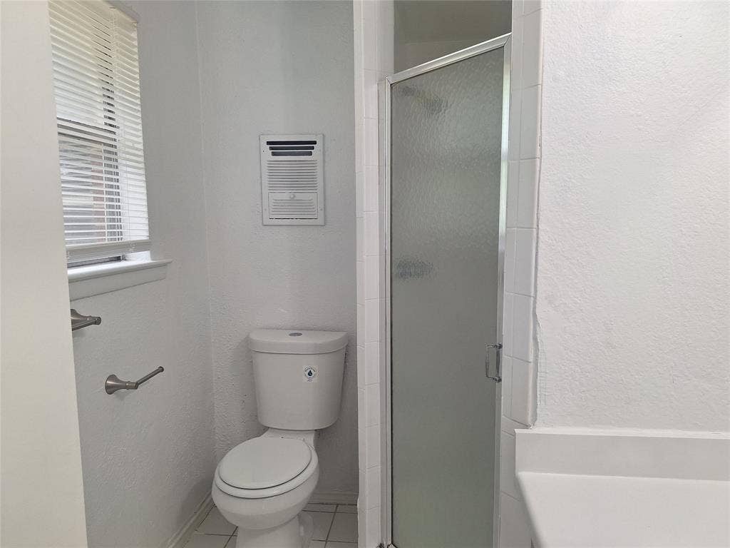 6005 Barry Drive, Watauga, TX 76148 6005 Barry Drive, Watauga, TX 76148