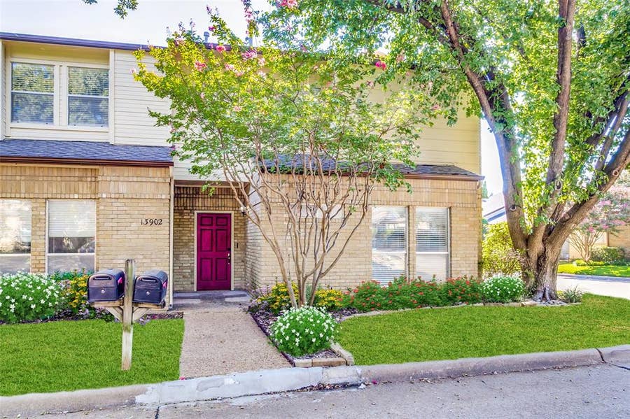 Property photo for 13902 Preston Valley Place, Dallas, TX