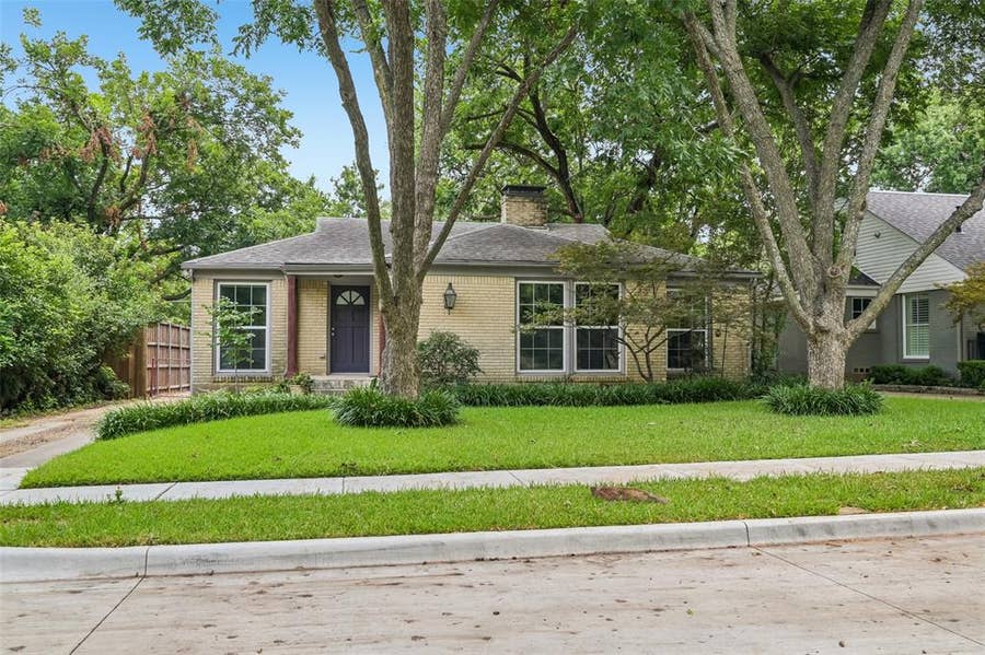 Property photo for 2314 Barberry Drive, Dallas, TX