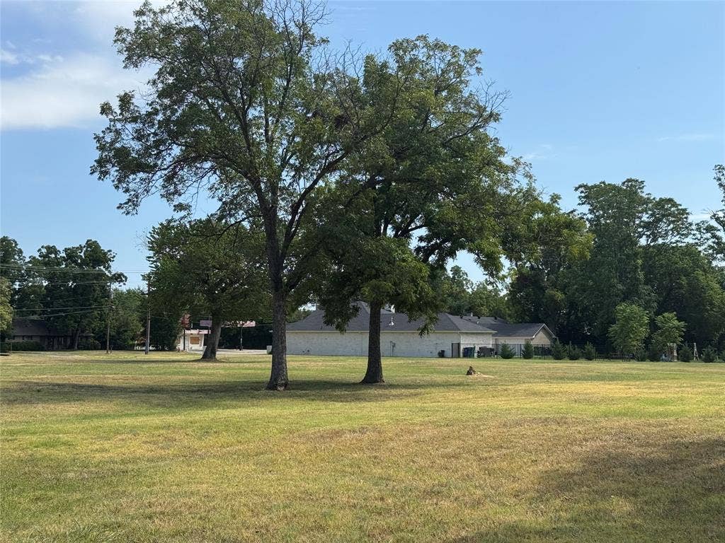 105 Smallwood Drive, Westworth Village, TX 76114 105 Smallwood Drive, Westworth Village, TX 76114