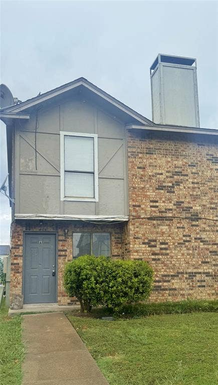 Property photo for 2817 Wimbledon Court, #A, Garland, TX