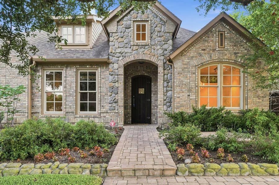 Property photo for 6640 Gretchen Lane, Dallas, TX