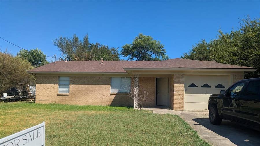 Property photo for 311 Water Street, Whitesboro, TX