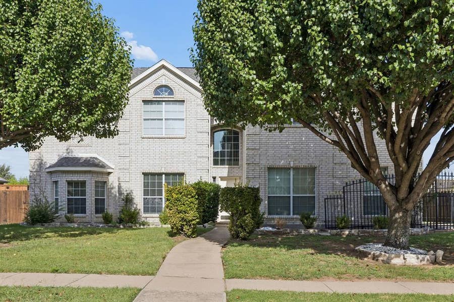 Property photo for 717 Morningside Trail, Murphy, TX