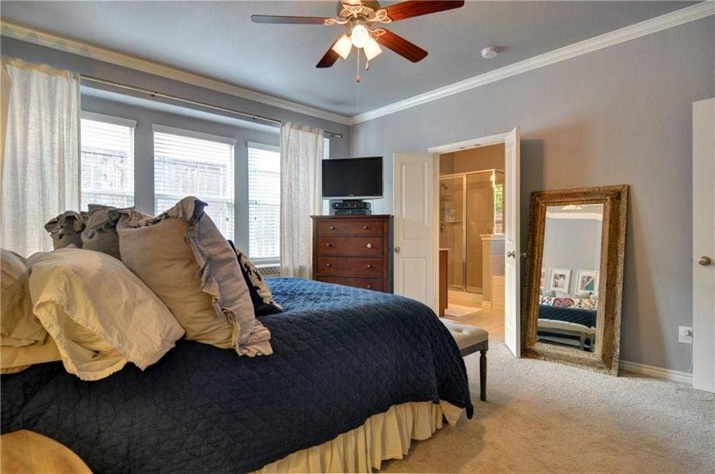 4805 Bryce Avenue, Fort Worth, TX 76107