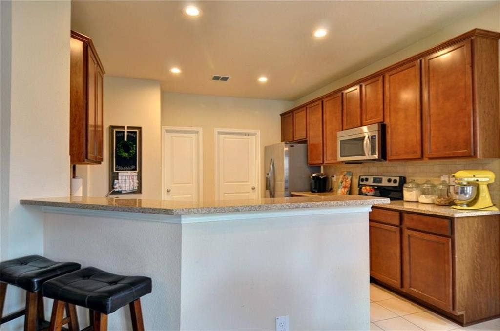 4805 Bryce Avenue, Fort Worth, TX 76107