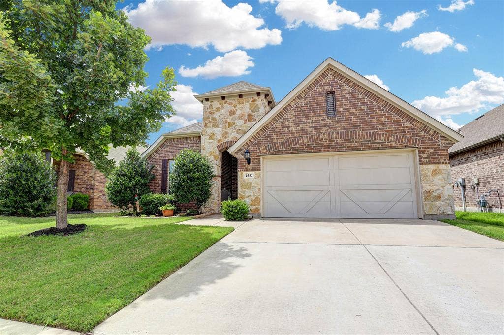 2452 Open Range Drive, Fort Worth, TX 76177