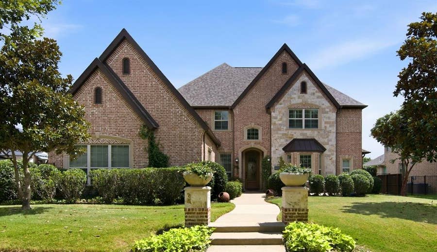 Property photo for 1913 Arrington Court, Colleyville, TX