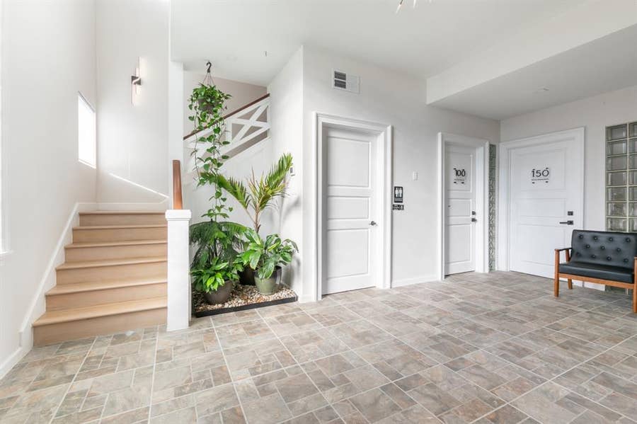 Property photo for 1307 W Abram Street, #201, Arlington, TX