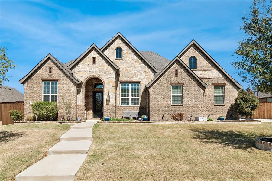 Property photo for 1761 Shavano Way, Prosper, TX