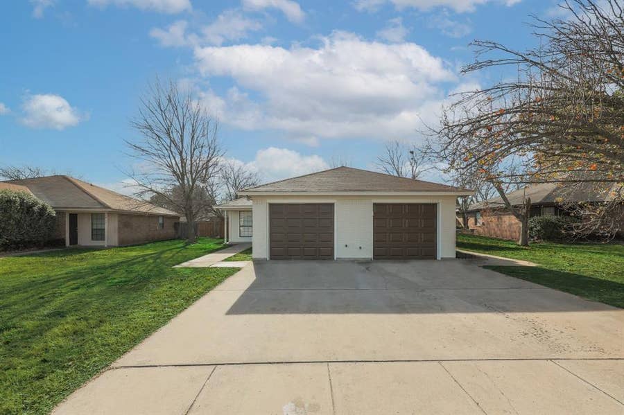 Property photo for 1817 San Rafael Street, Fort Worth, TX