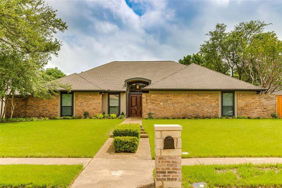Property photo for 1135 Bull Run, Richardson, TX