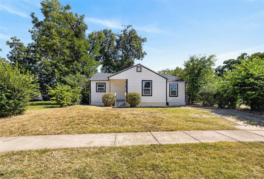 Property photo for 1212 E Ramsey Avenue, Fort Worth, TX