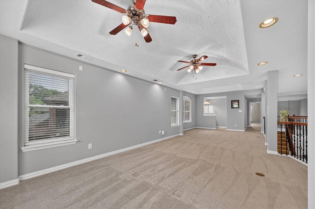 8405 Gallery Way, McKinney, TX 75072 8405 Gallery Way, McKinney, TX 75072