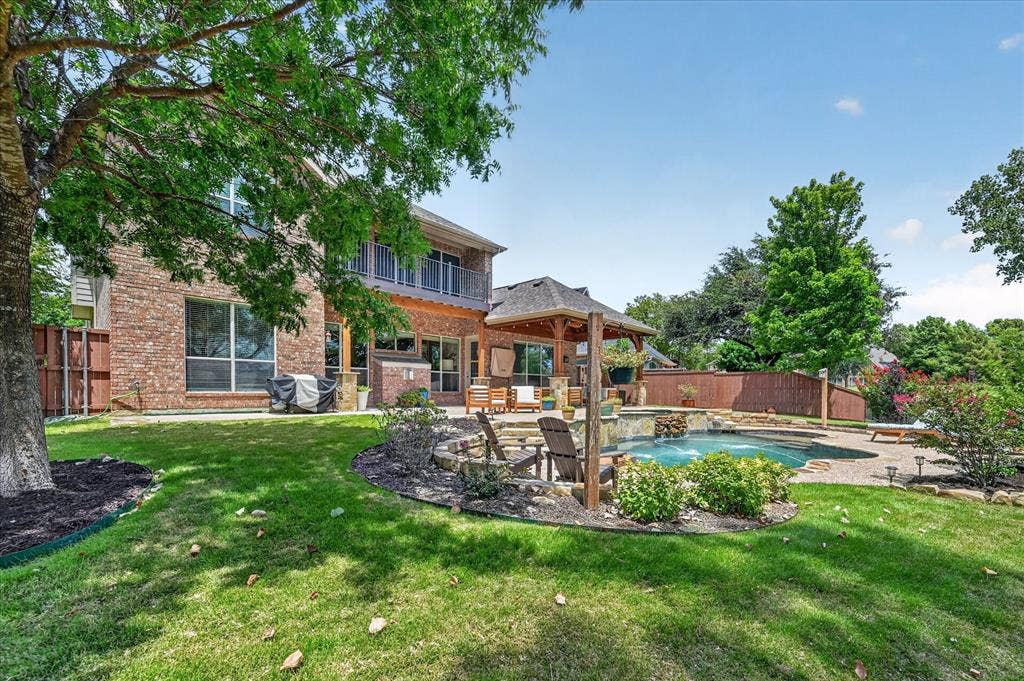 8405 Gallery Way, McKinney, TX 75072 8405 Gallery Way, McKinney, TX 75072