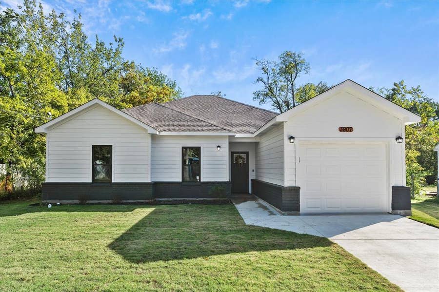 Property photo for 3907 Simonds Street, Greenville, TX