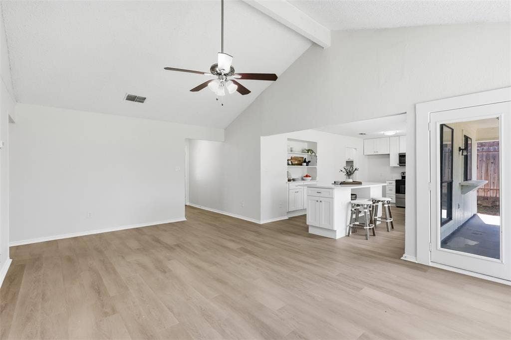 6461 Westridge Drive, Watauga, TX 76148 6461 Westridge Drive, Watauga, TX 76148