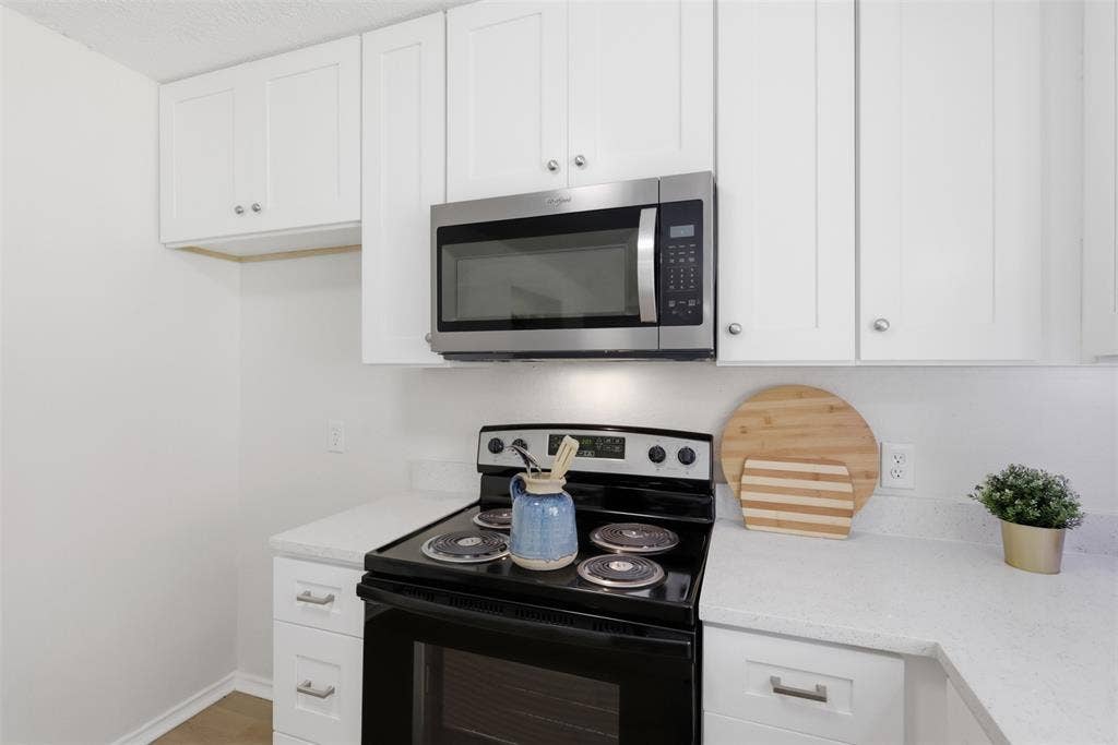 6461 Westridge Drive, Watauga, TX 76148 6461 Westridge Drive, Watauga, TX 76148