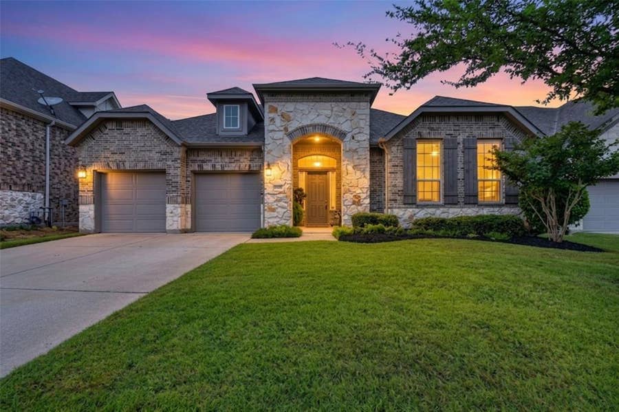 Property photo for 713 Rous Falls Drive, McKinney, TX