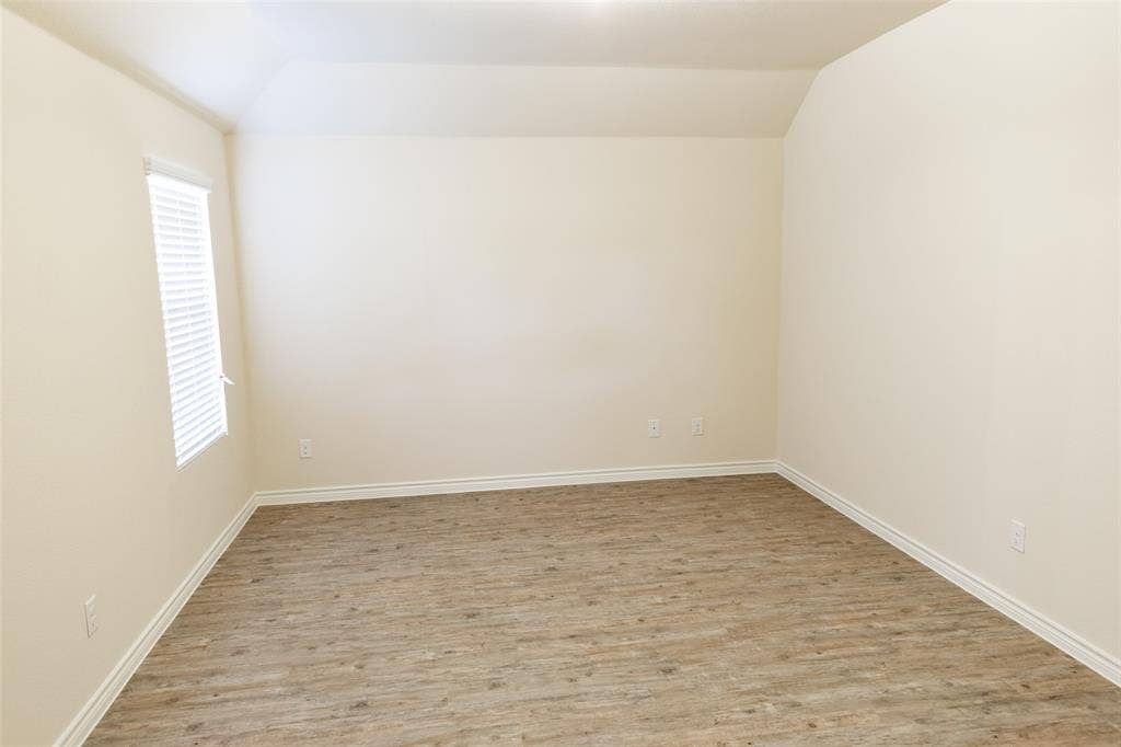 1607 Dove Circle, Ennis, TX 75119 1607 Dove Circle, Ennis, TX 75119