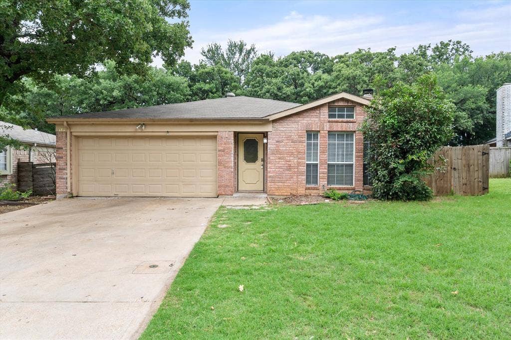 1217 Hidden Creek Drive, Mansfield, TX 76063 1217 Hidden Creek Drive, Mansfield, TX 76063