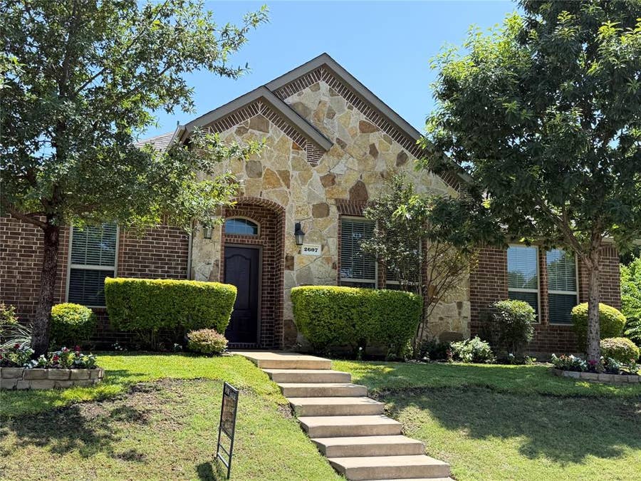 Property photo for 2607 Idlewood Drive, Wylie, TX