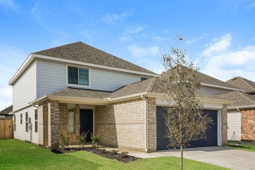 435 Thompson Place, Everman, TX 76140 435 Thompson Place, Everman, TX 76140
