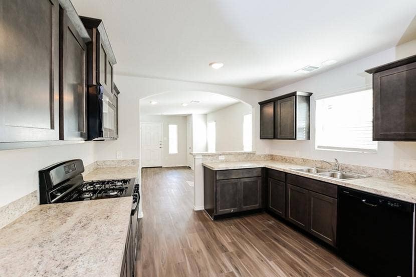 435 Thompson Place, Everman, TX 76140 435 Thompson Place, Everman, TX 76140
