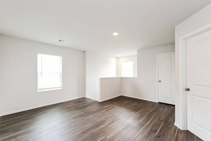 435 Thompson Place, Everman, TX 76140 435 Thompson Place, Everman, TX 76140
