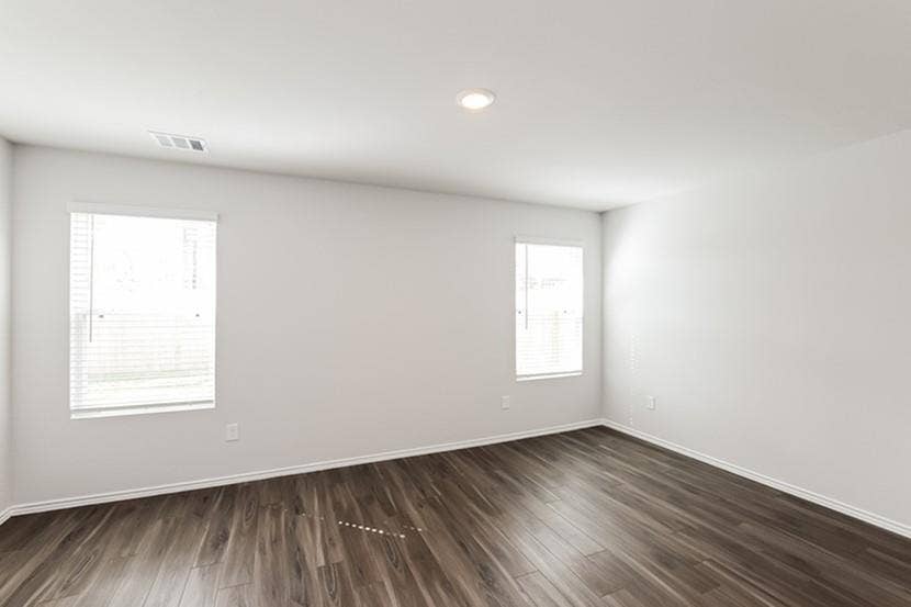 435 Thompson Place, Everman, TX 76140 435 Thompson Place, Everman, TX 76140