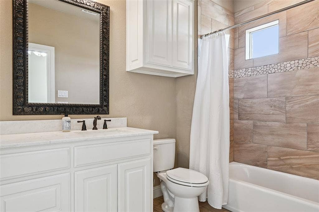 Bathroom 4